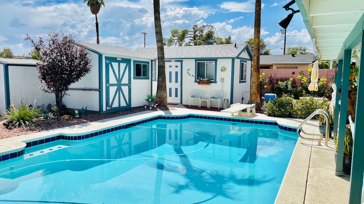 Adorable small guest house by the pool.