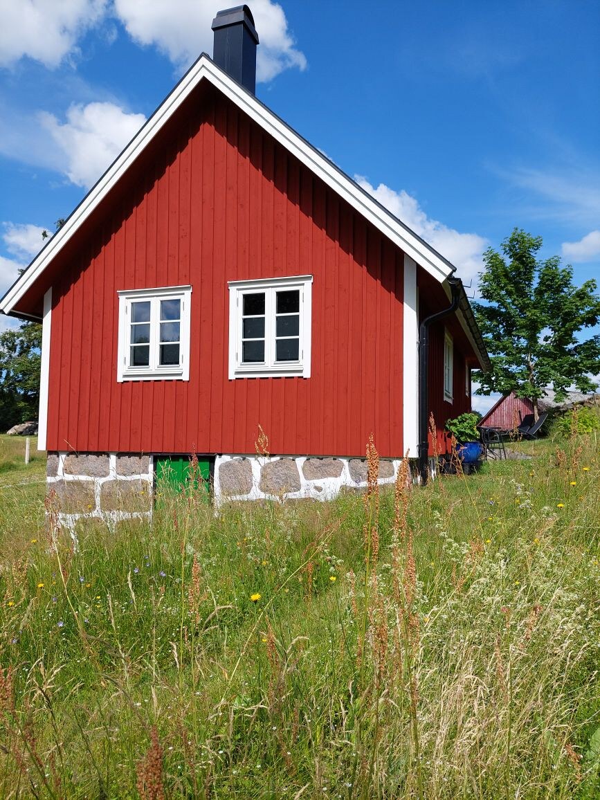 位于美丽的Småland乡村小屋