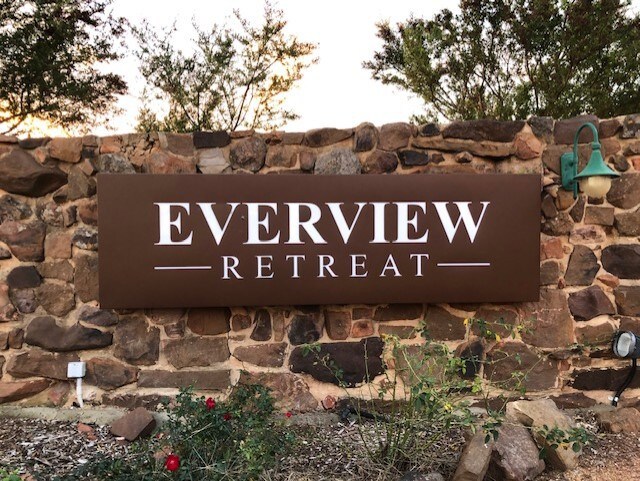 Everview Retreat - Celebrate Cottage