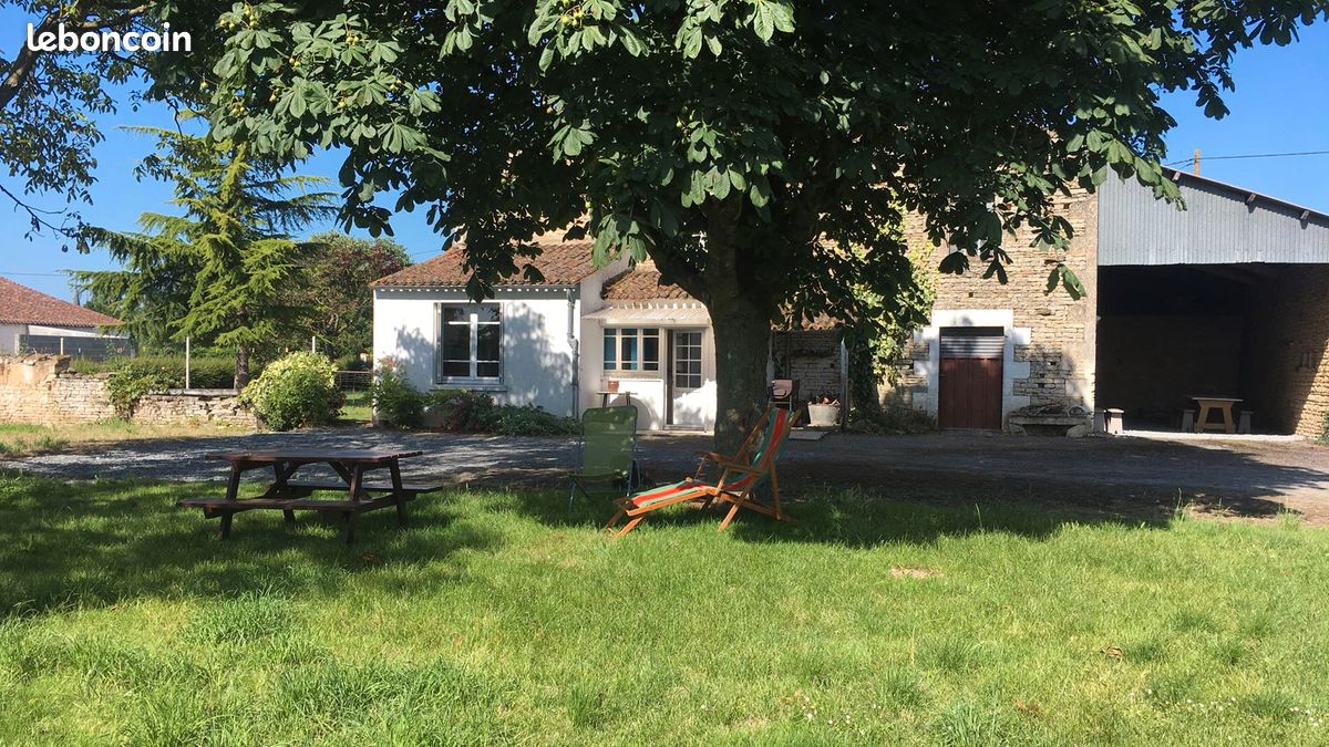 Maison familiale chez pépé dans le marais poitevin