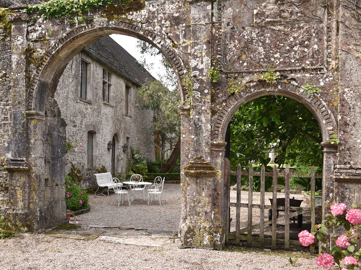 Le gîte du Petit Manoir au Château d 'Hémevez