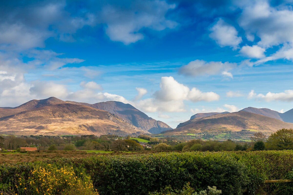 豪华公寓。Gap of Dunloe and Reeks的美景