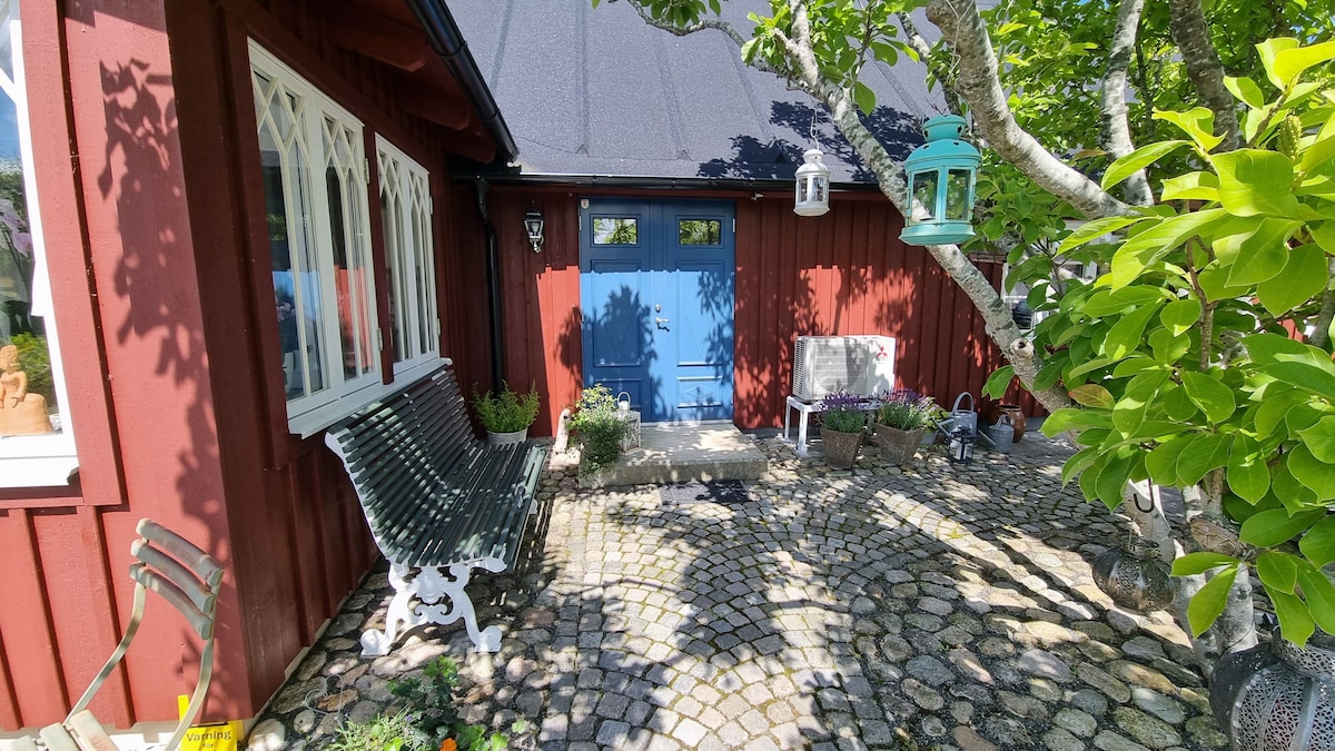 Lantlig lägenhet i Ravlunda på sköna Österlen.