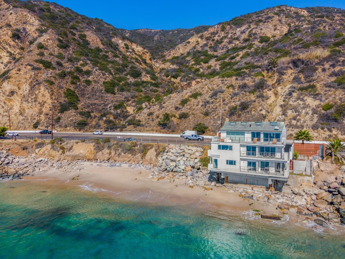 $8 Million Oceanfront Home w/ Private Beach Access