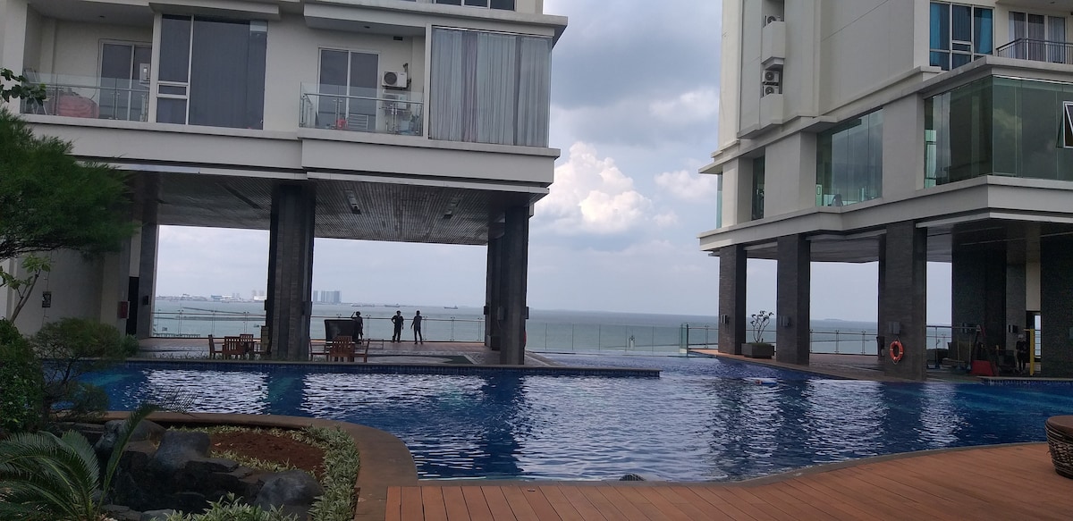 One bedroom unit apartment for rent with sea view