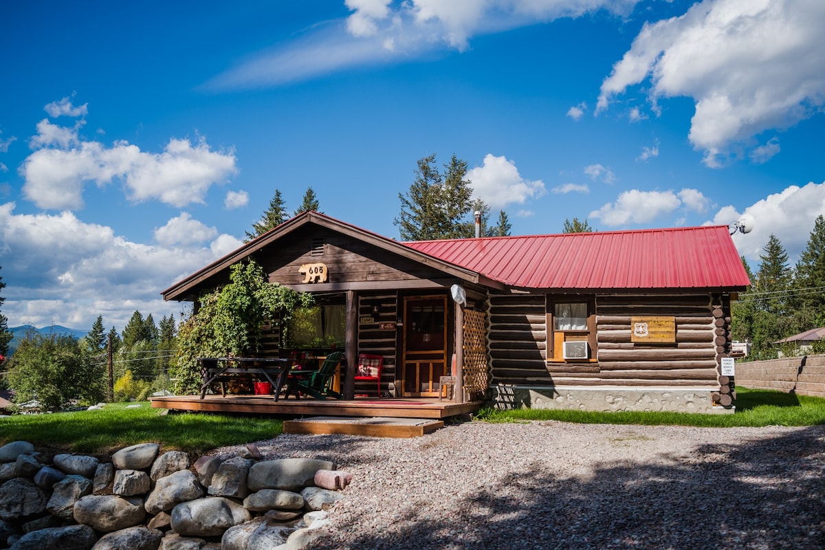 Dreamy Vintage Forest Service "Bear" Cabin Glacier