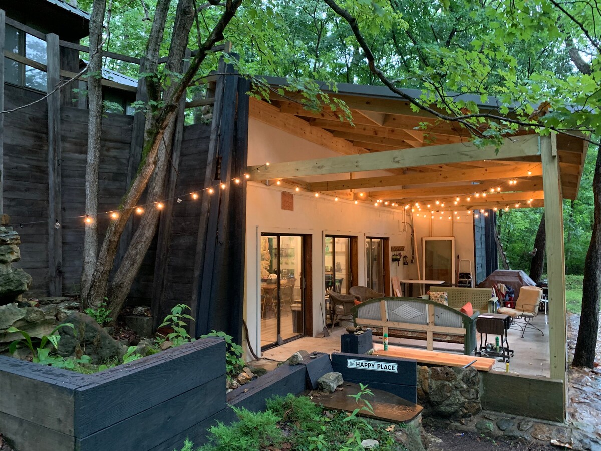 Creekside小木屋度假屋