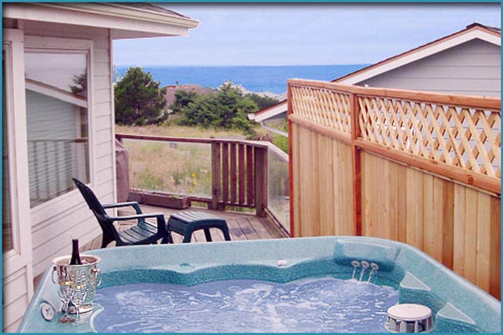 全新！私人热水浴缸~可爱的海景~狗~葡萄酒！