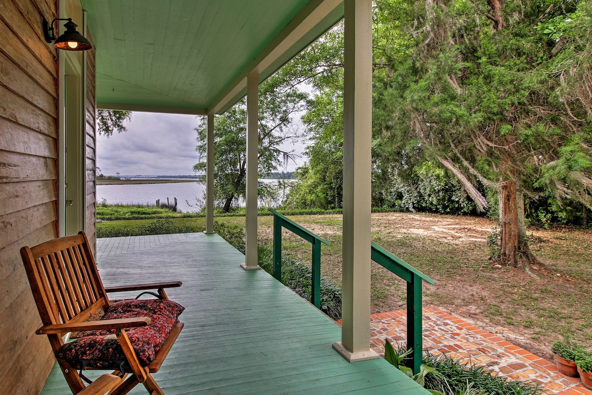 Waterfront Historic Bruce/Ollinger Antebellum Home