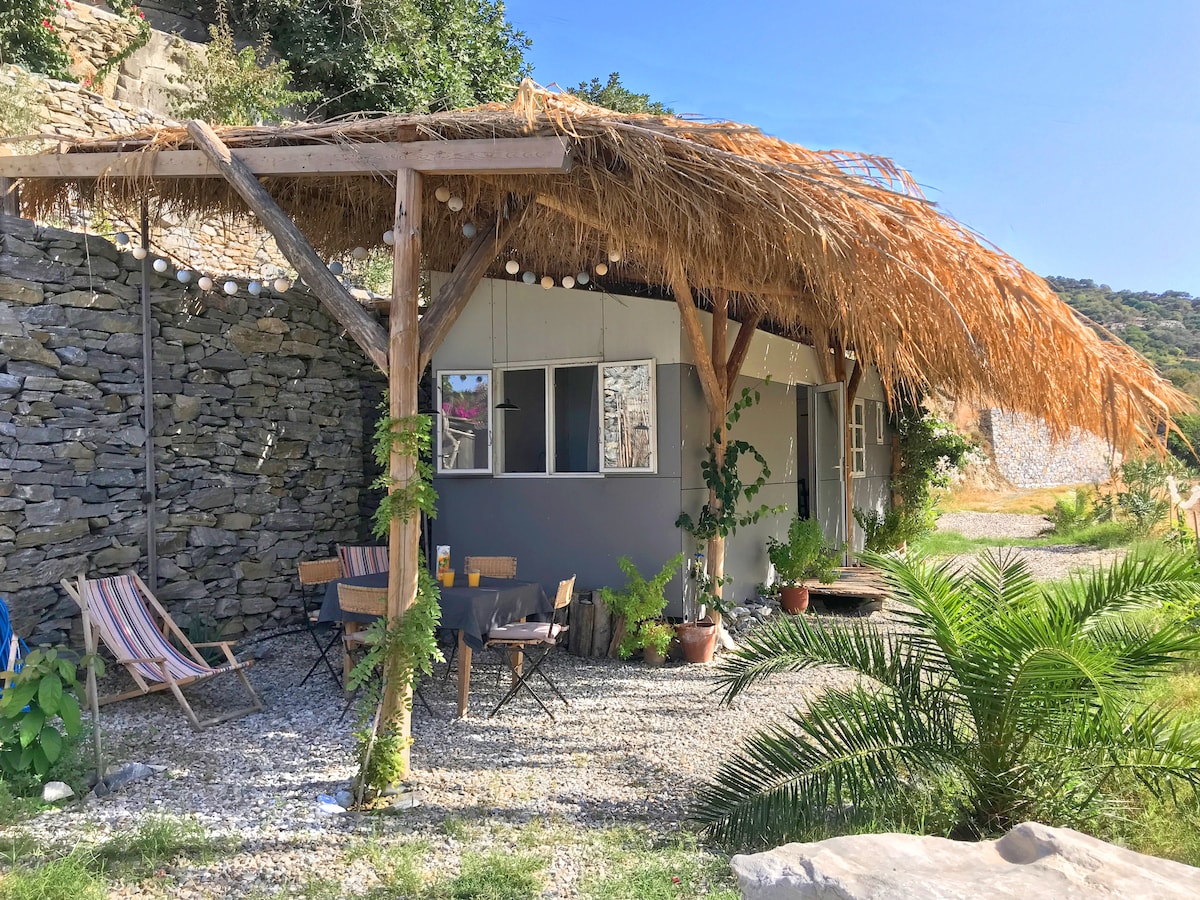 Tinyhouse with sea view at Fytema beach, Ikaria