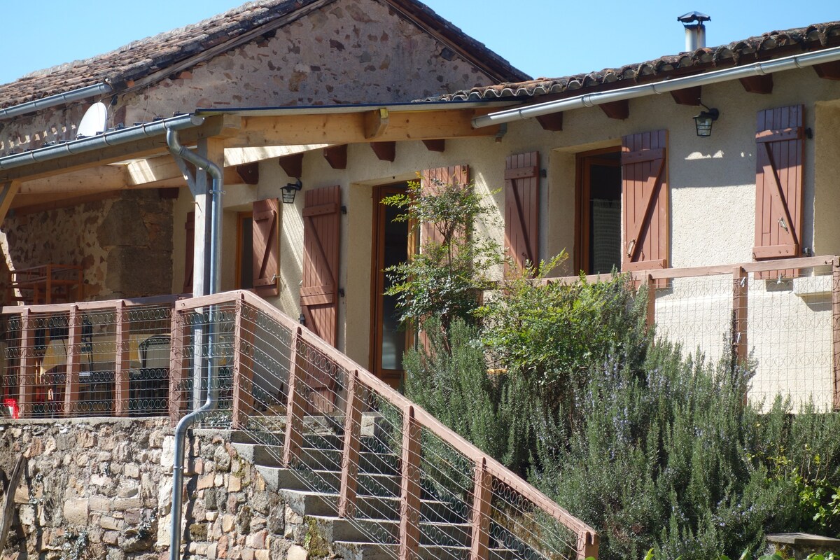 Gîte "Les romarins"