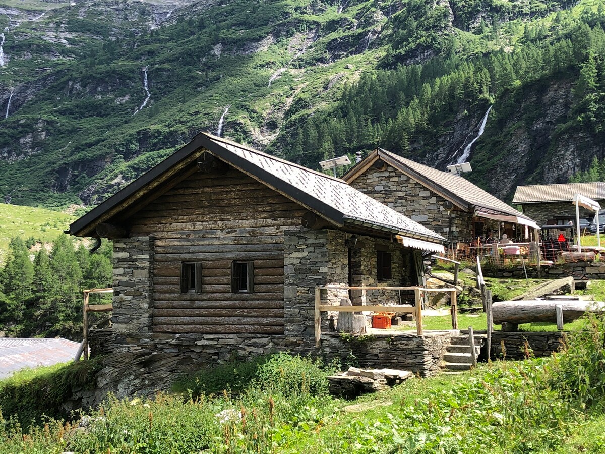 Rustico Valle Pontirone -阿尔卑斯山Scengio 1600 msm
