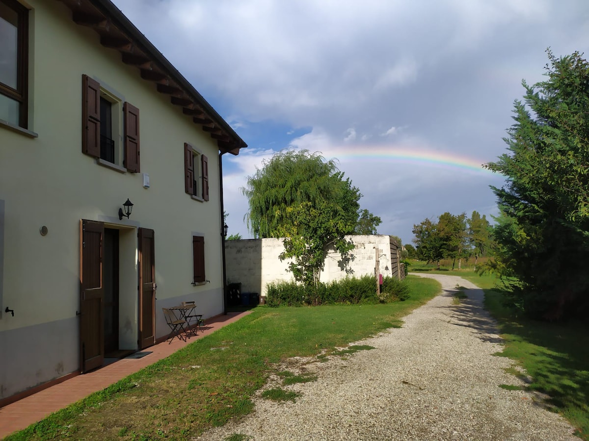 Casa di campagna immersa nella natura.