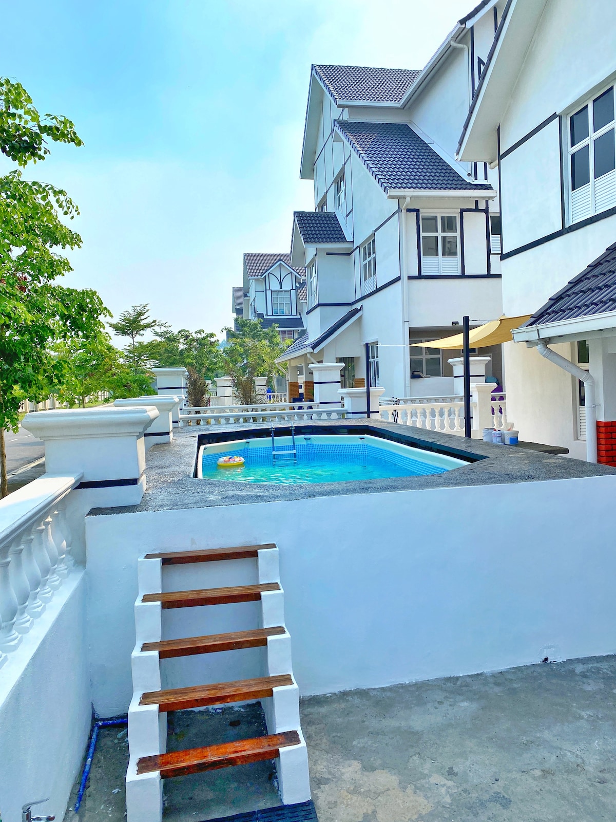 3 Storey Swimming Pool&Projector House Setia Alam
