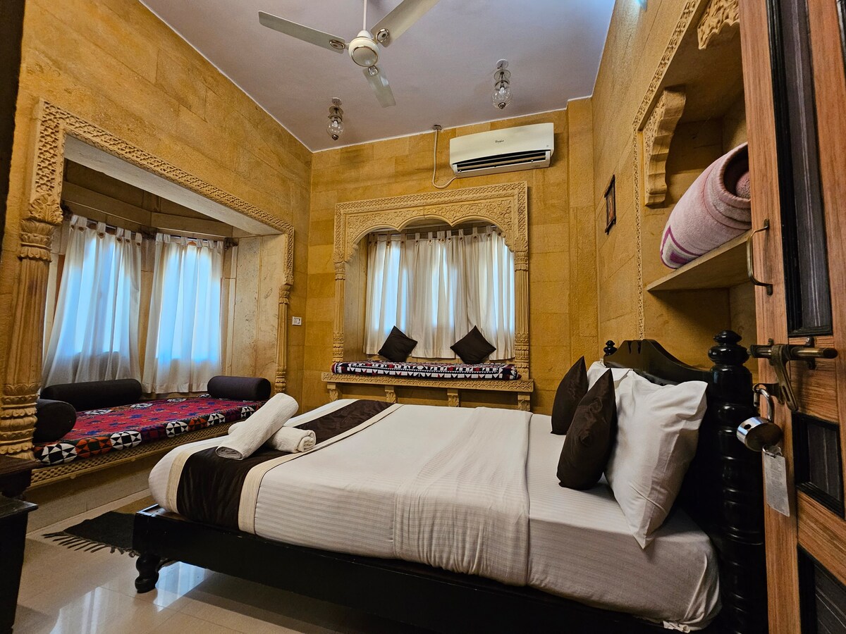 Royal Super Deluxe Room - Hotel Royal Haveli