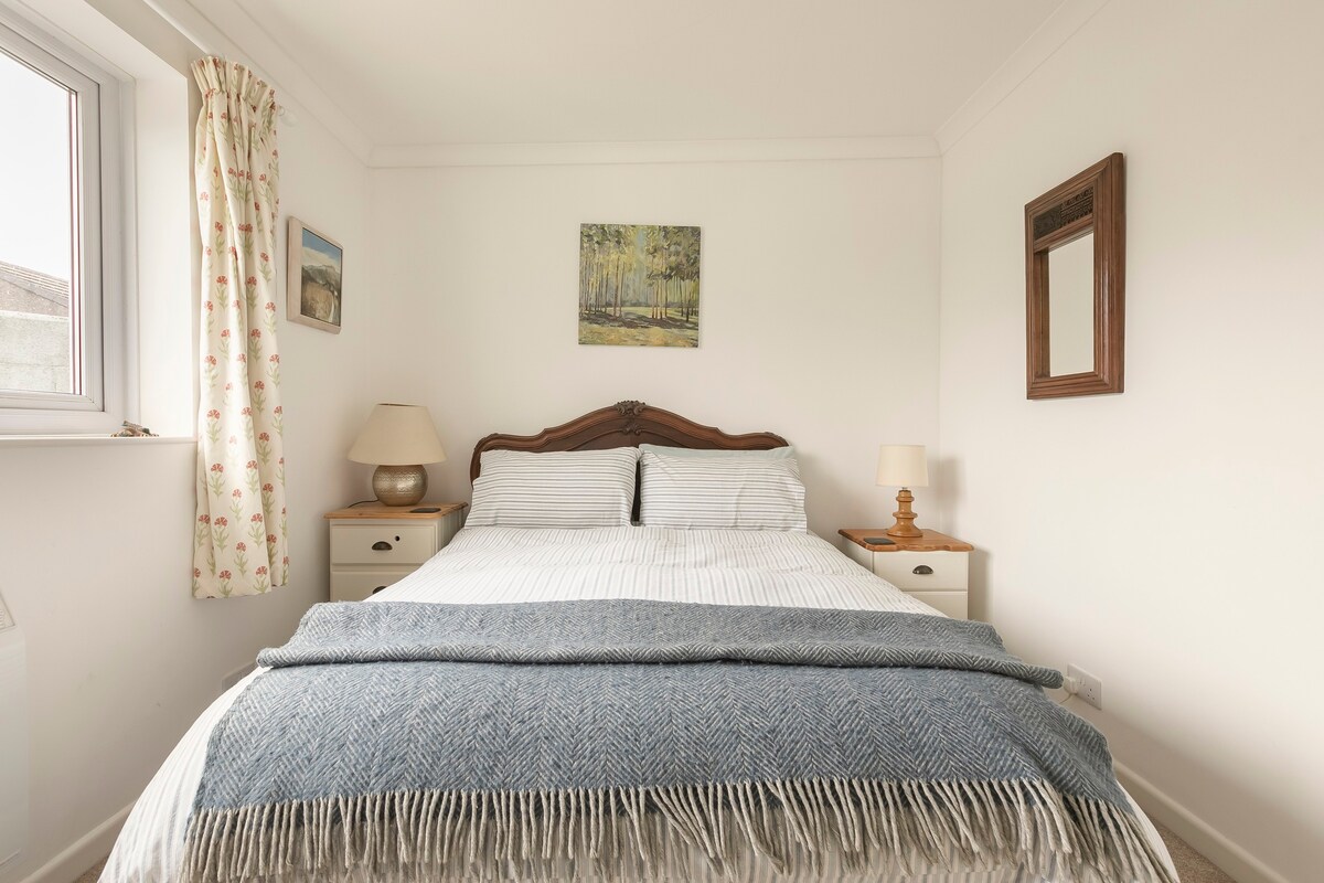 Bedroom in seaside cottage on the coast path