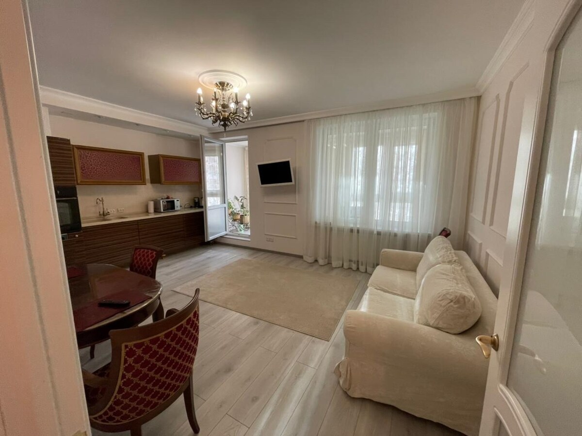 Apartaments home YES Большая квартира в новом доме