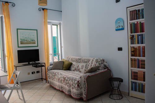 AUT双卧室公寓Arcobaleno ，距离市中心海边100米