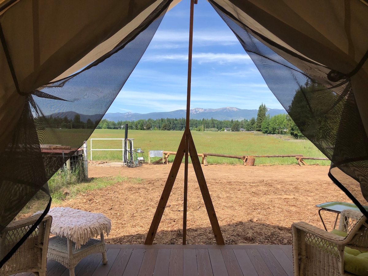 Thimbleberry Glamping - Huckleberry Tent