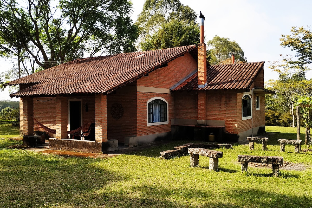 Casa do Cedro - Sítio Cascatinha