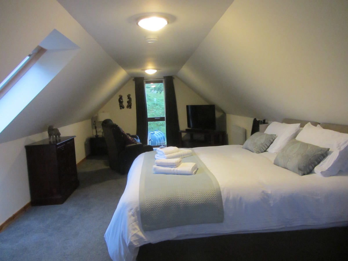 Allt na Criche Self Catering Kingsburgh, by Portree