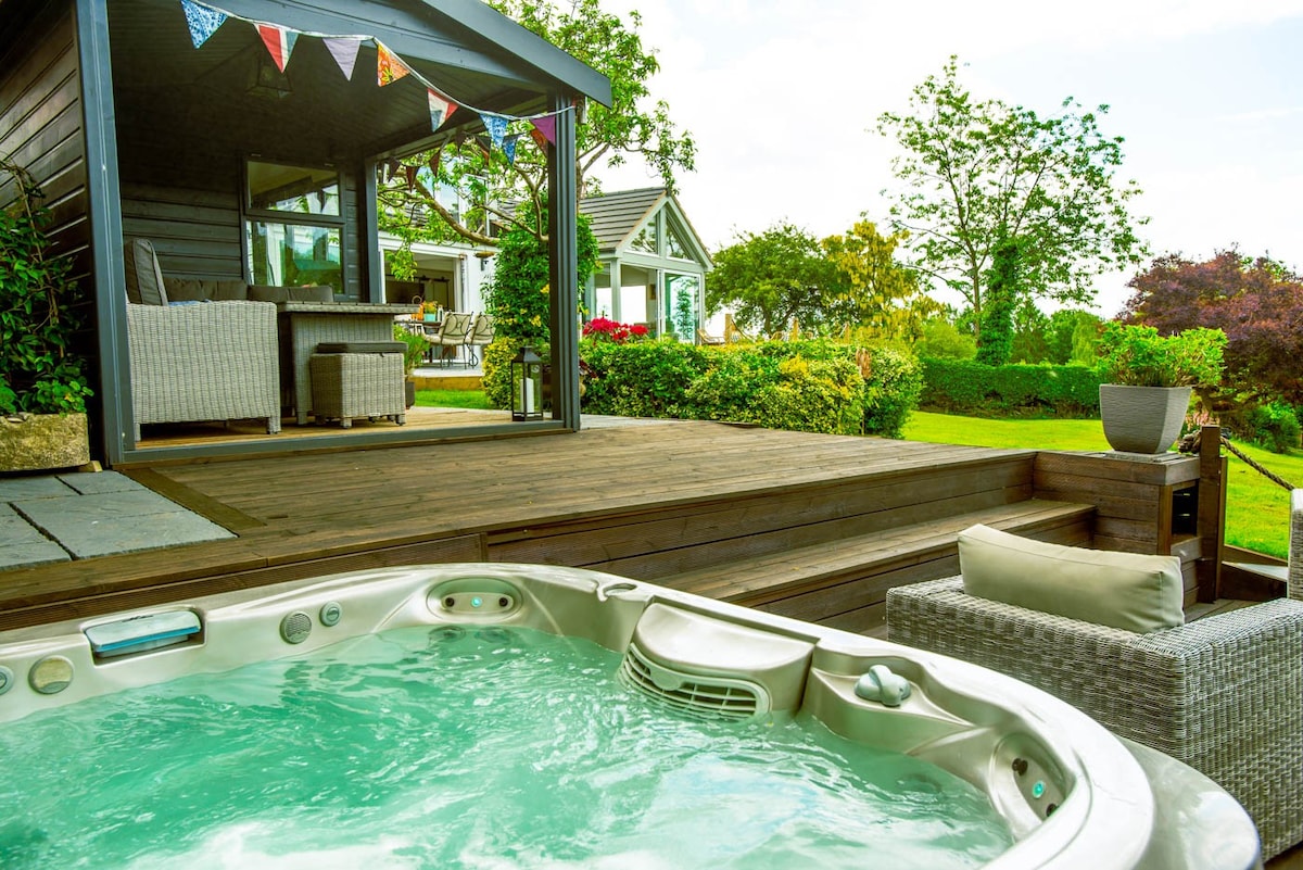 伍德伯里：乡村别墅、美景和热水浴缸