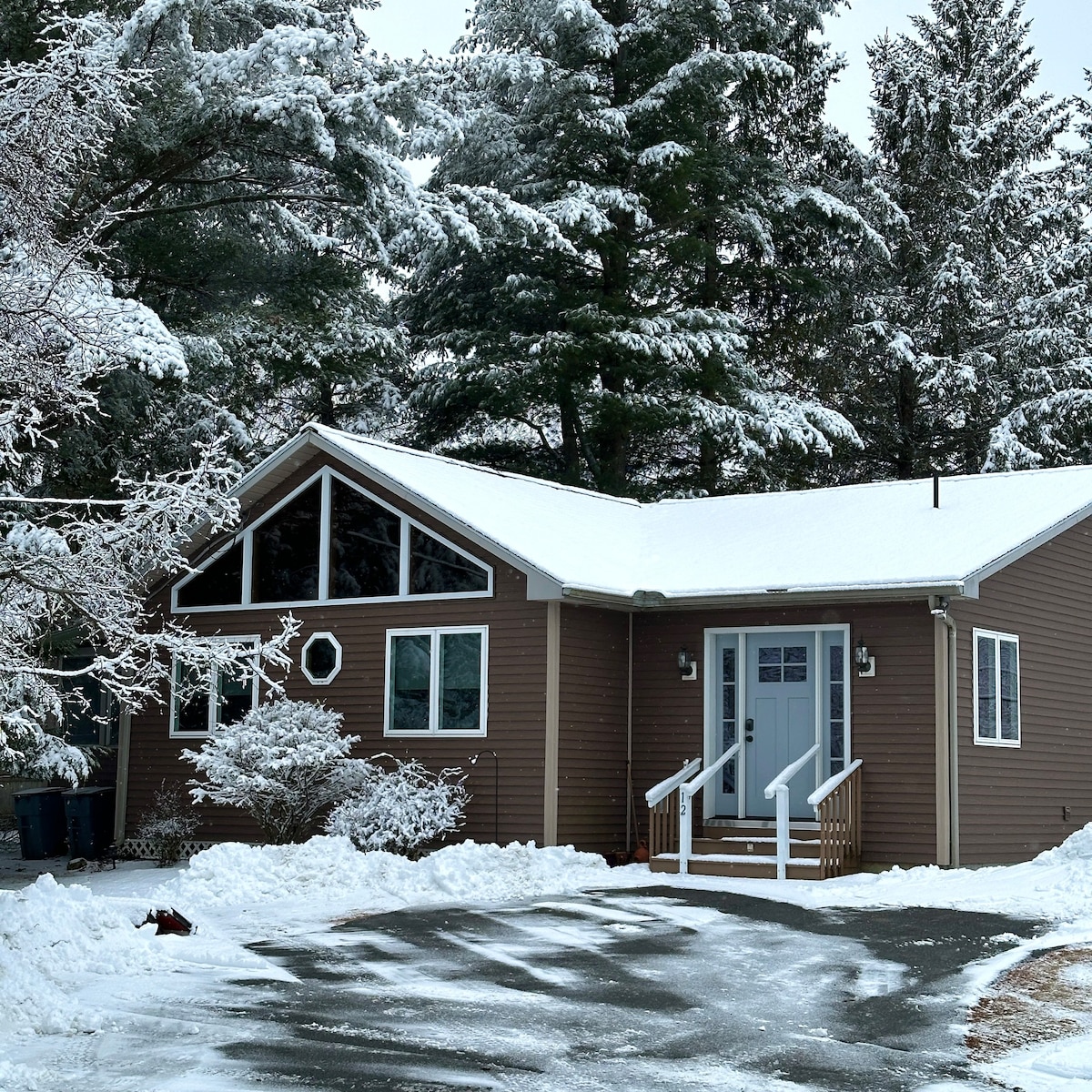 伯克希尔湖度假酒店（ Berkshire Lake Retreat ）