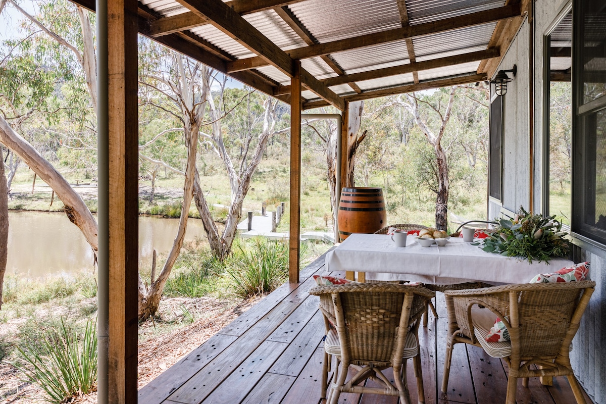 Long Alley Barn - Peaceful Bushland Retreat