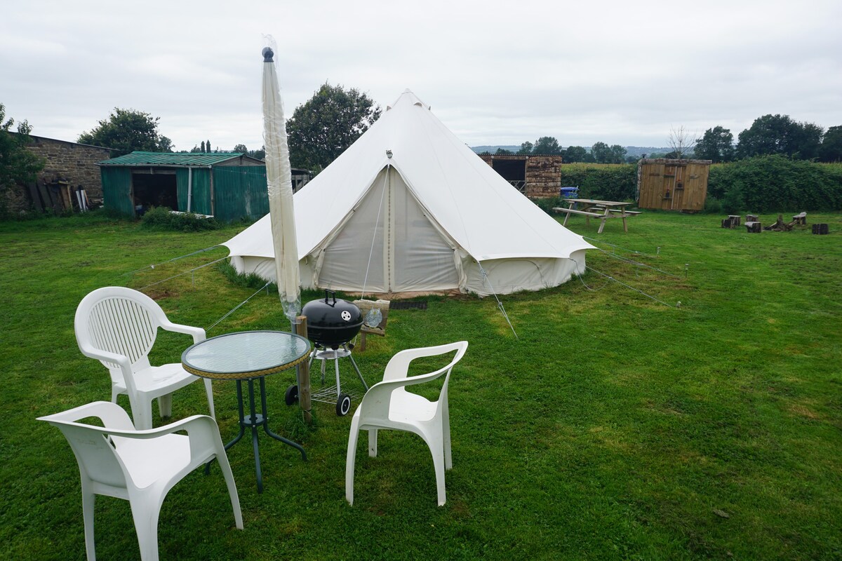 Glamping at La Porte camping - Chouette tent.