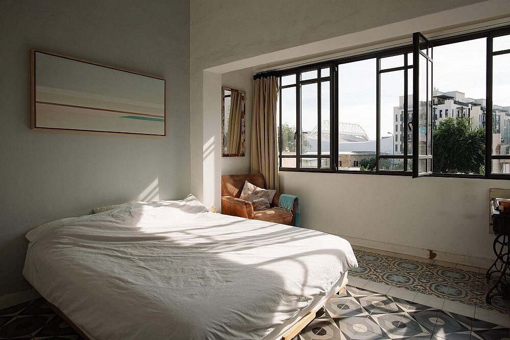Lovely, bright 2 bedroom home in Jaffa near beach