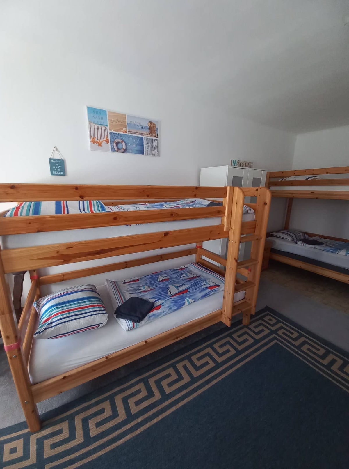 Znojmo Unanov room no.5, price: for 6 pers./6 beds