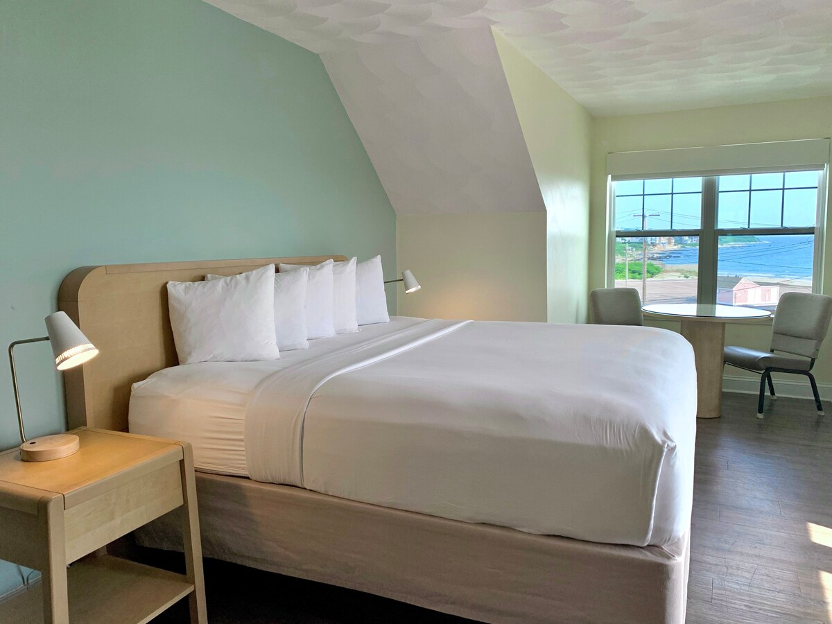 大西洋海滩酒店- 1张加大双人床（主楼）