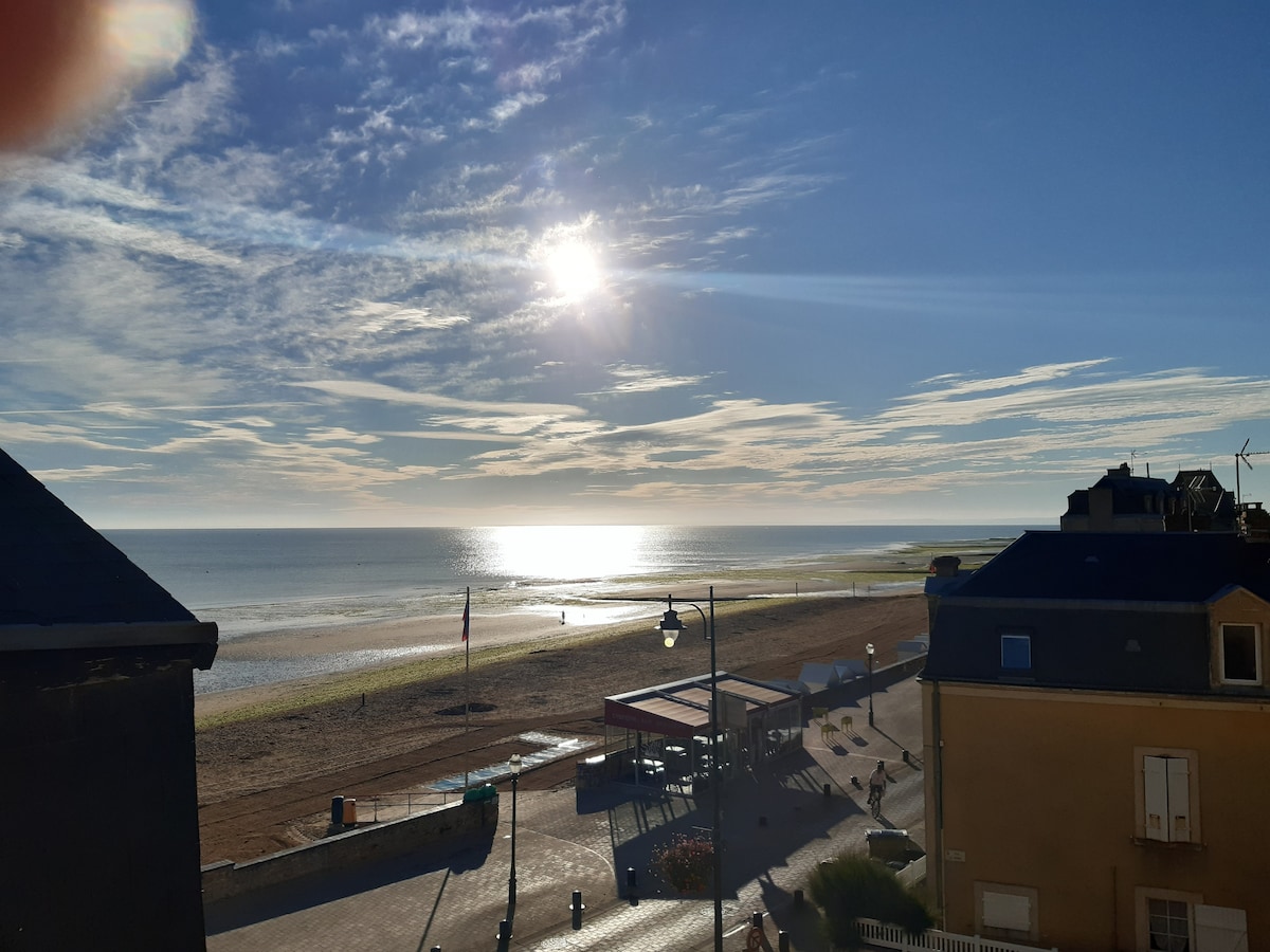 MARCO POLO, vue mer, 20 m plage, ST AUBIN S/MER