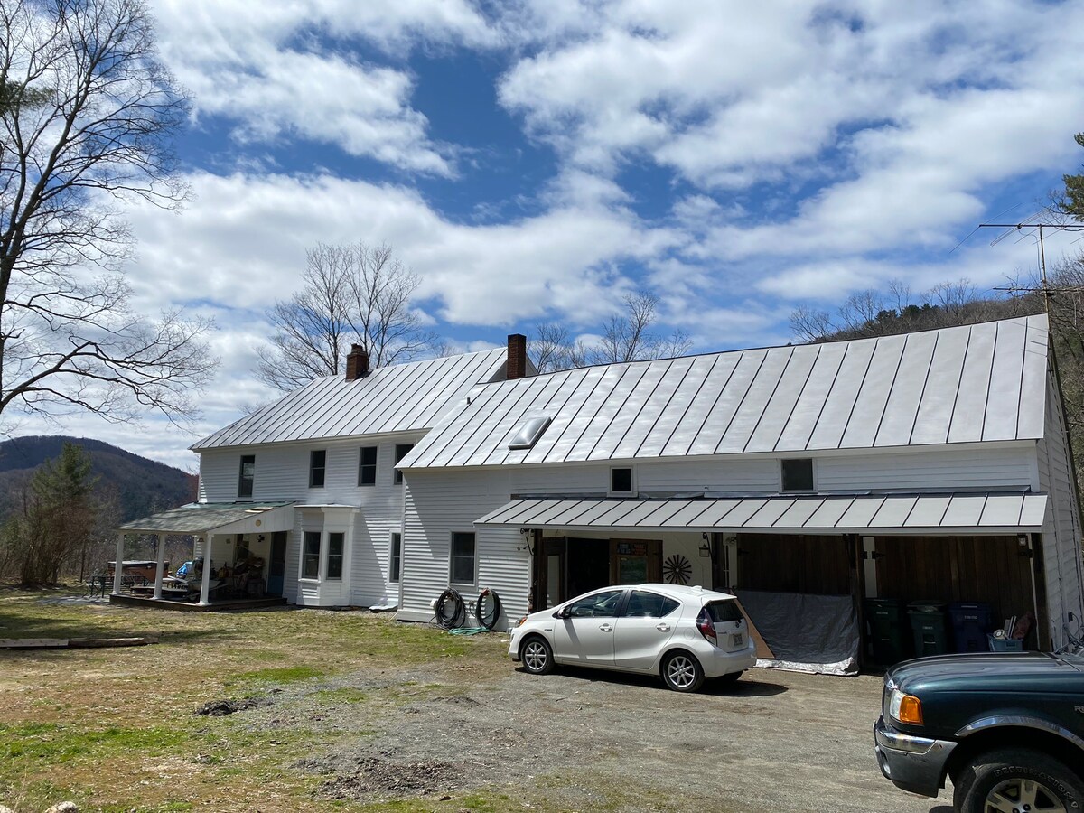 historic farmhouse retreat