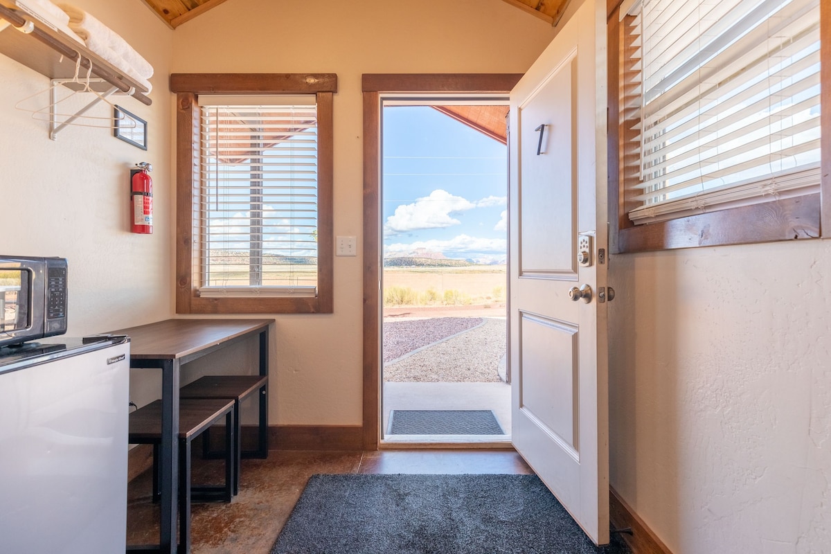 Zion View Bunkhouse at Gooseberry Lodges