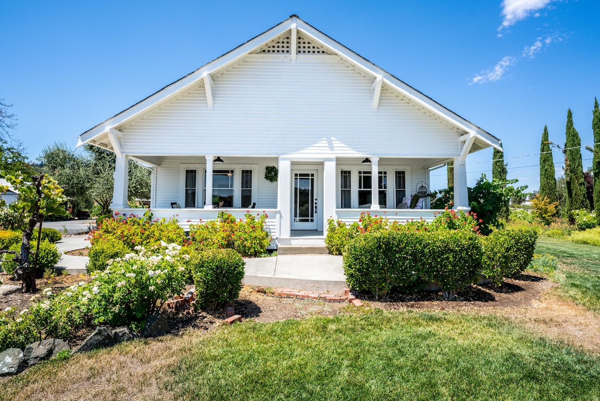 Testa Ranch House I