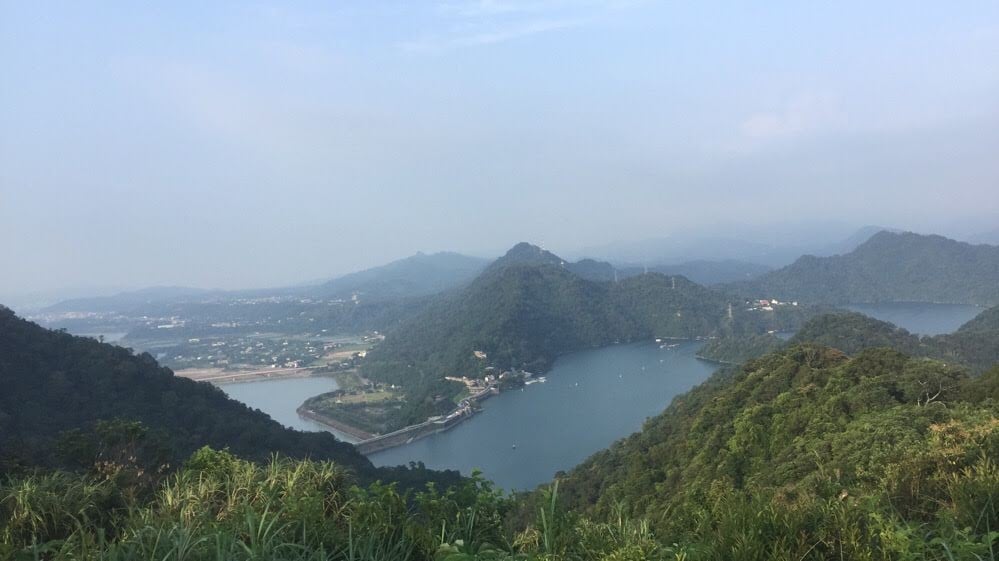 三坑老爹合法平價青年旅館背包客棧，大漢溪左岸單車輕旅行。