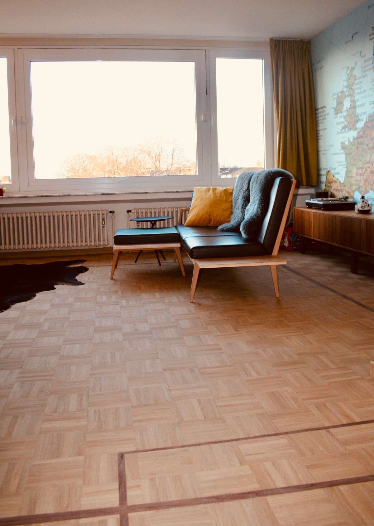 阳光明媚的公寓，可俯瞰Kortrijk