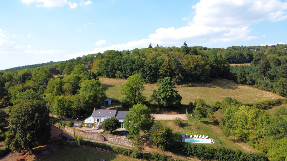 Le Toit du Lac - Piscine, Tennis et Vue du Lac