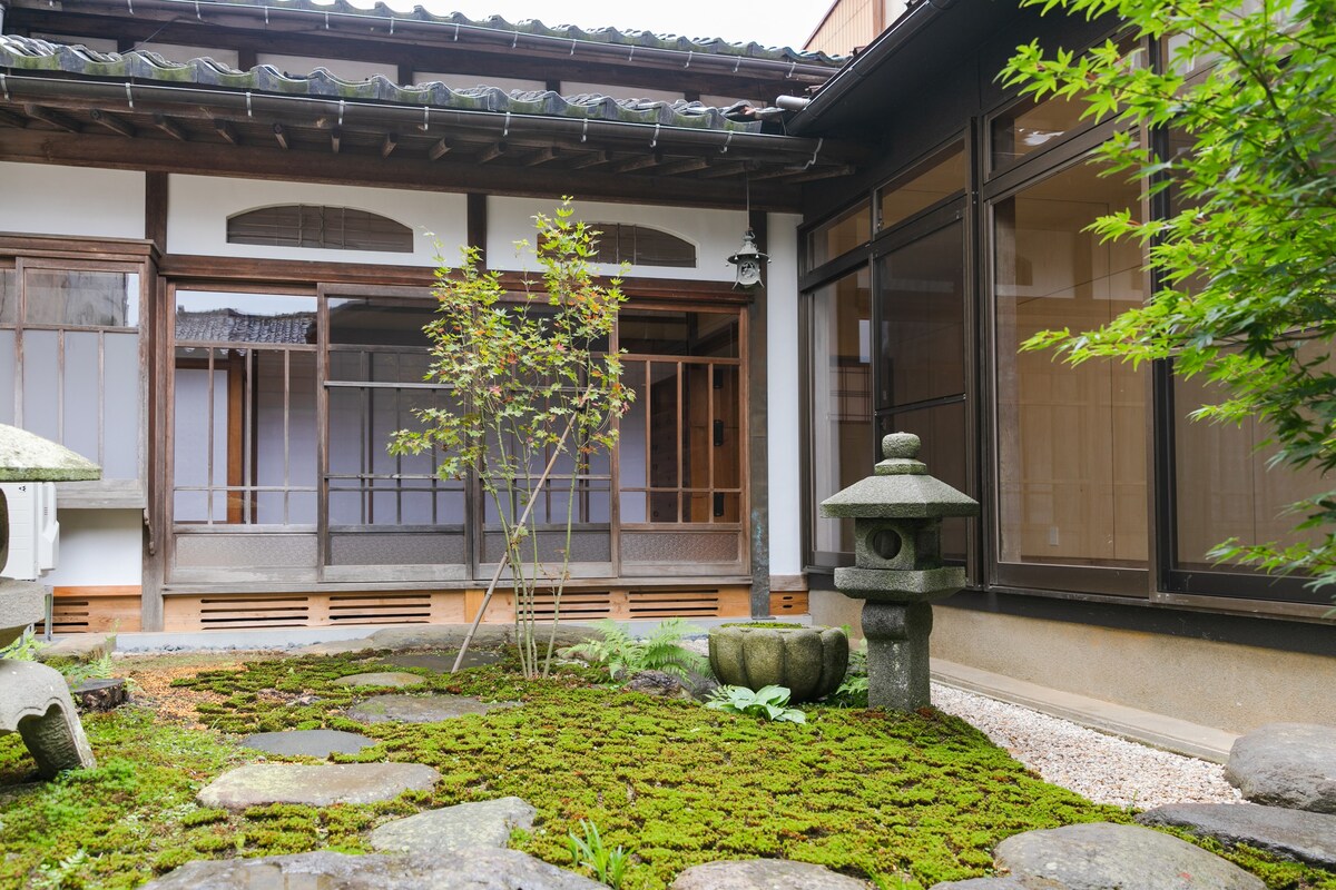 [河本楼] 砺波市里的古老传统日式住宅