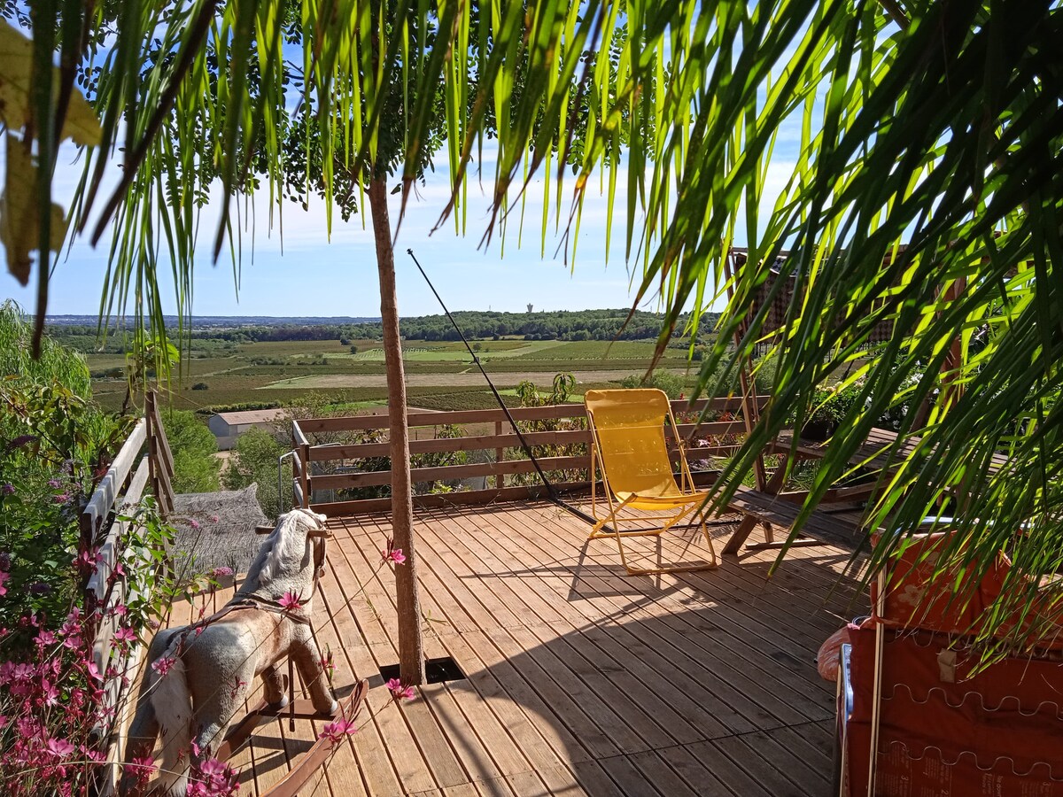 Mobile-home charmant avec grande terrasse