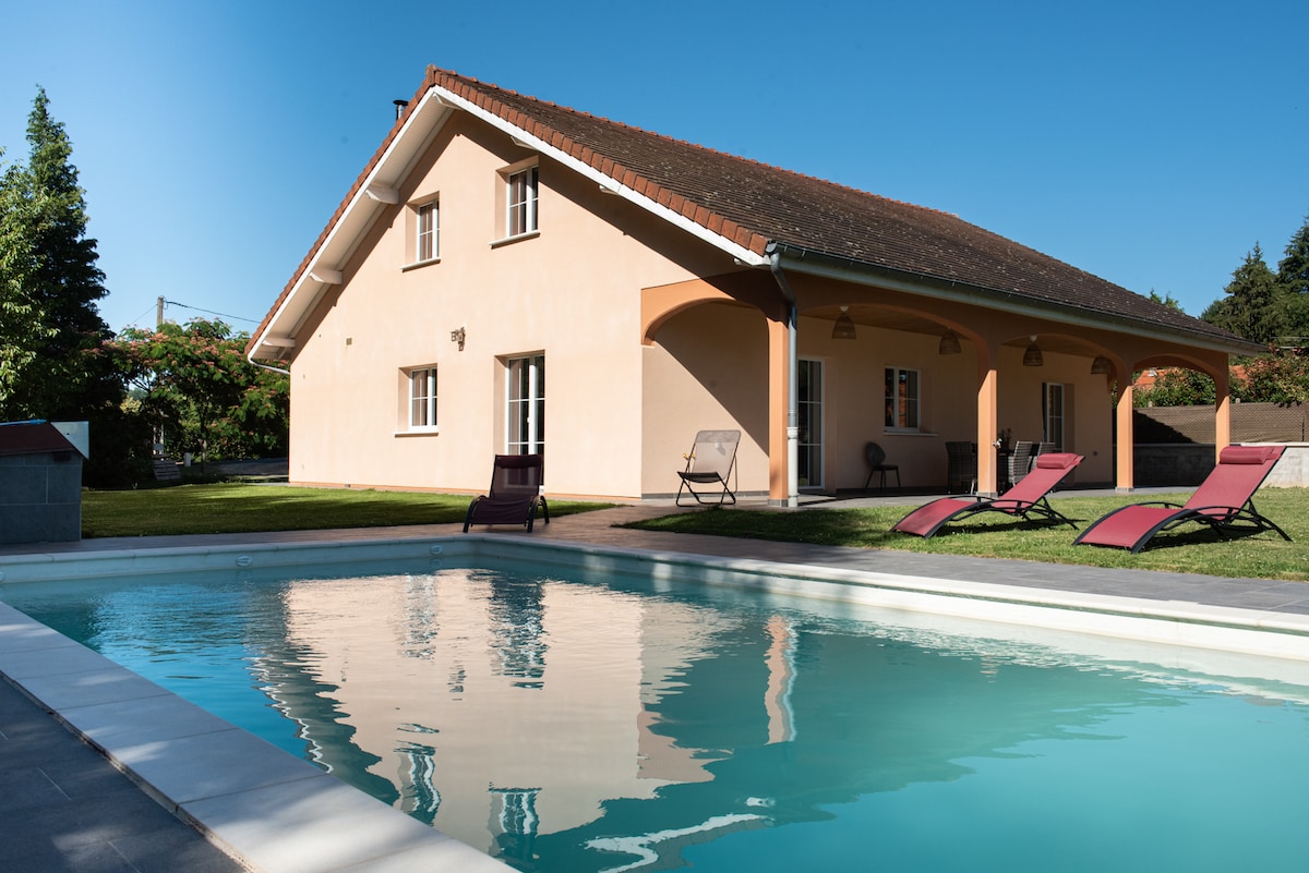 Villa neuve avec piscine 6 personnes en limousin