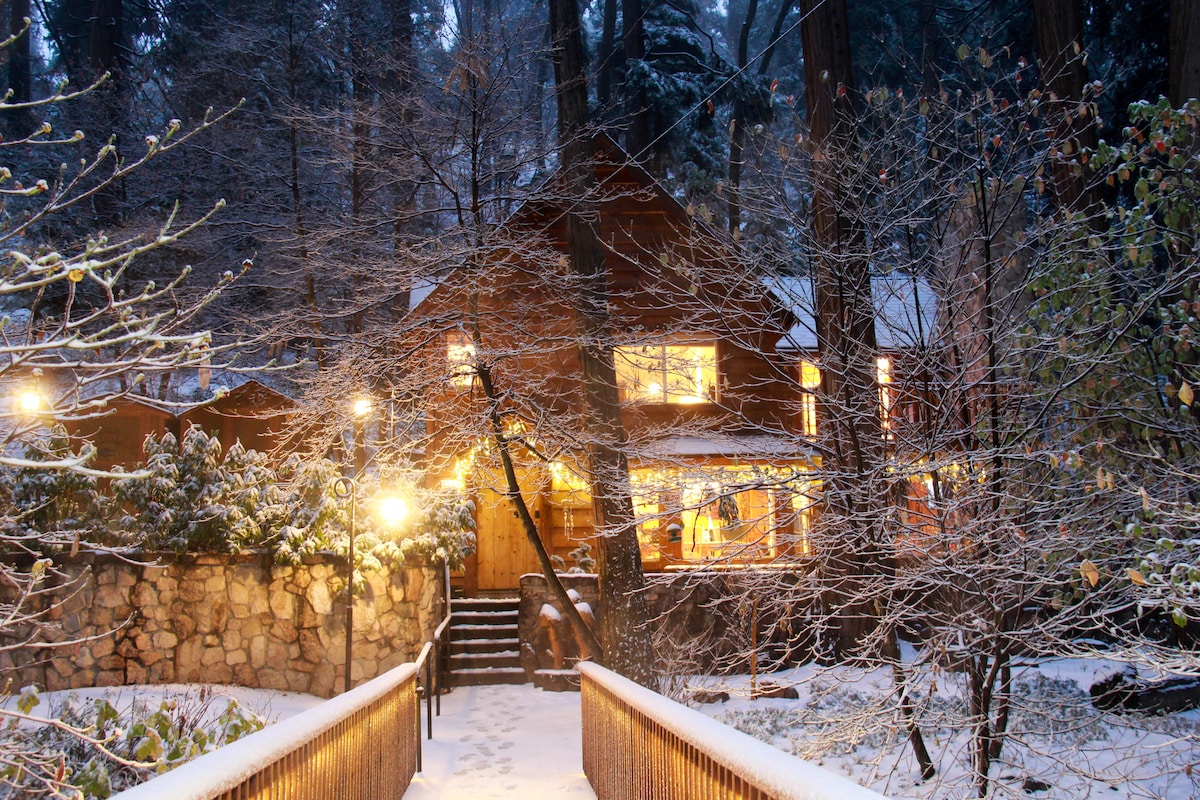 Burnt Mill Canyon Cottage ，浪漫，「可供2人入住」