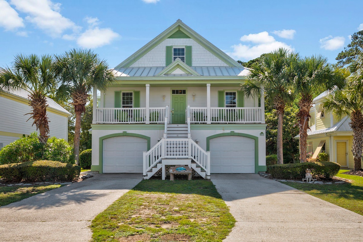 Surfside Beach Home Minutes from the Ocean