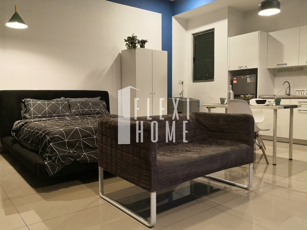 Cozy&Quiet Studio, Cyberjaya by Flexihome