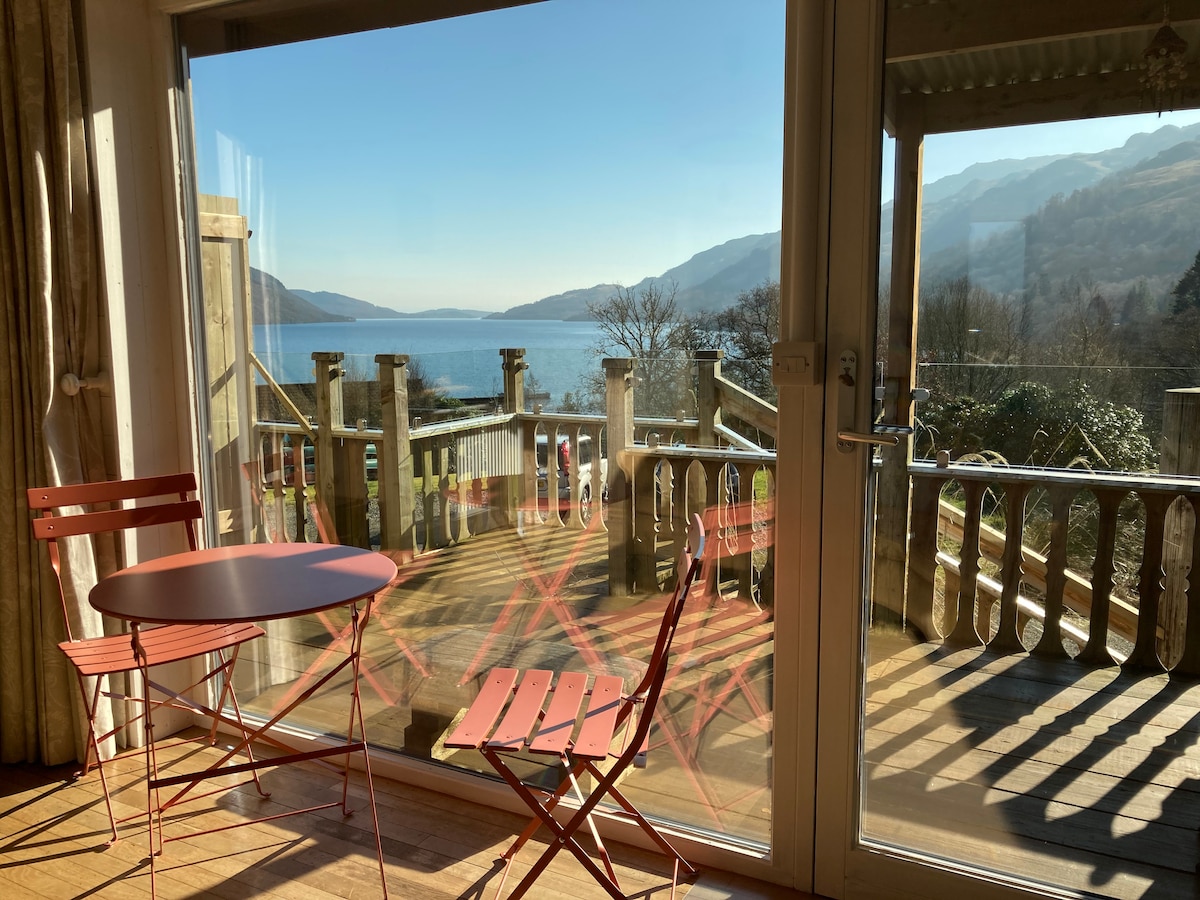 Ben Lomond Boutique Suite, Dramatic Loch Views