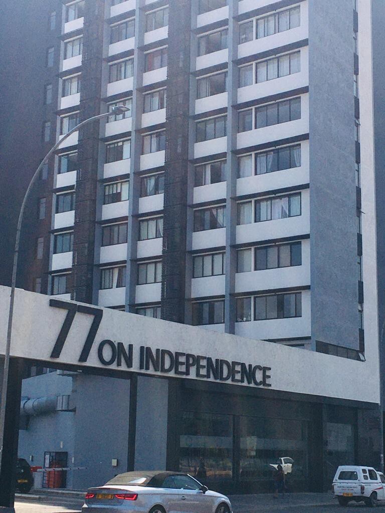 安全、现代、舒适，豪华套房@ 77 Independence