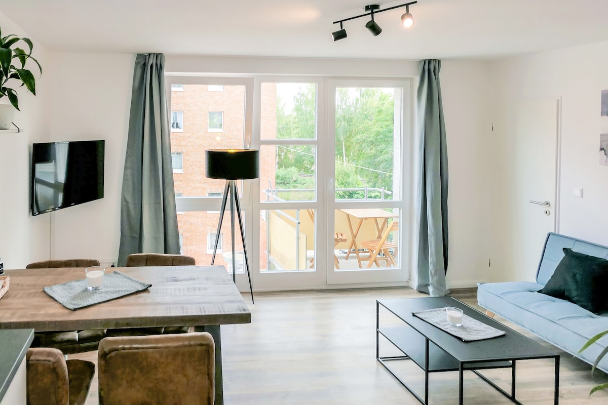 舒适的公寓，带阳台，位于基尔（ Kiel ）中心