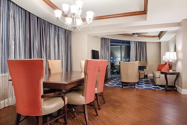 ★3 BEDROOM PRESIDENTIAL SUITE★Beautiful Floor Plan