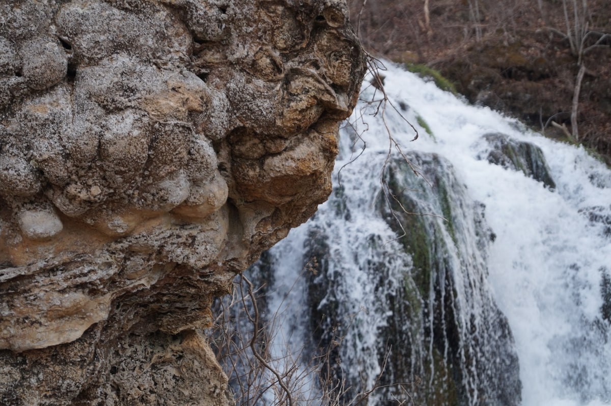 Beaverdam Falls, Earlehurst Cottage